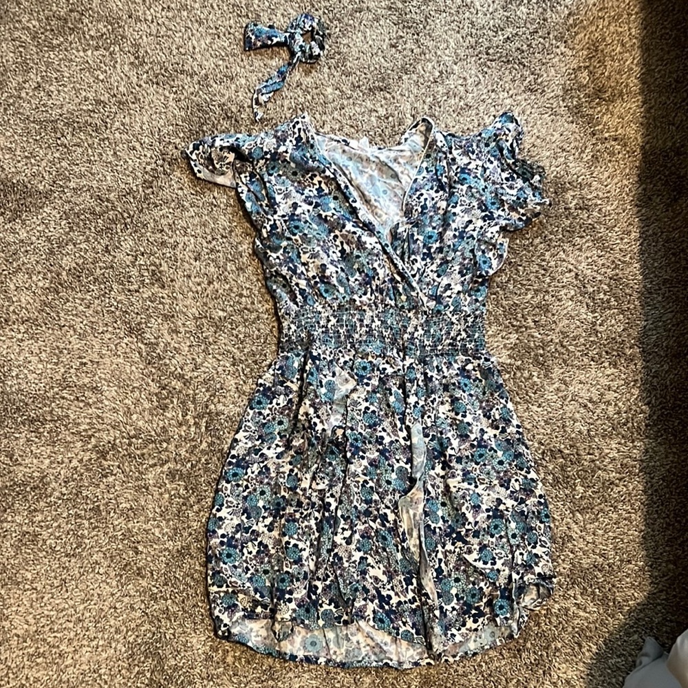 Beautiful dress, super soft and comfortable fabric